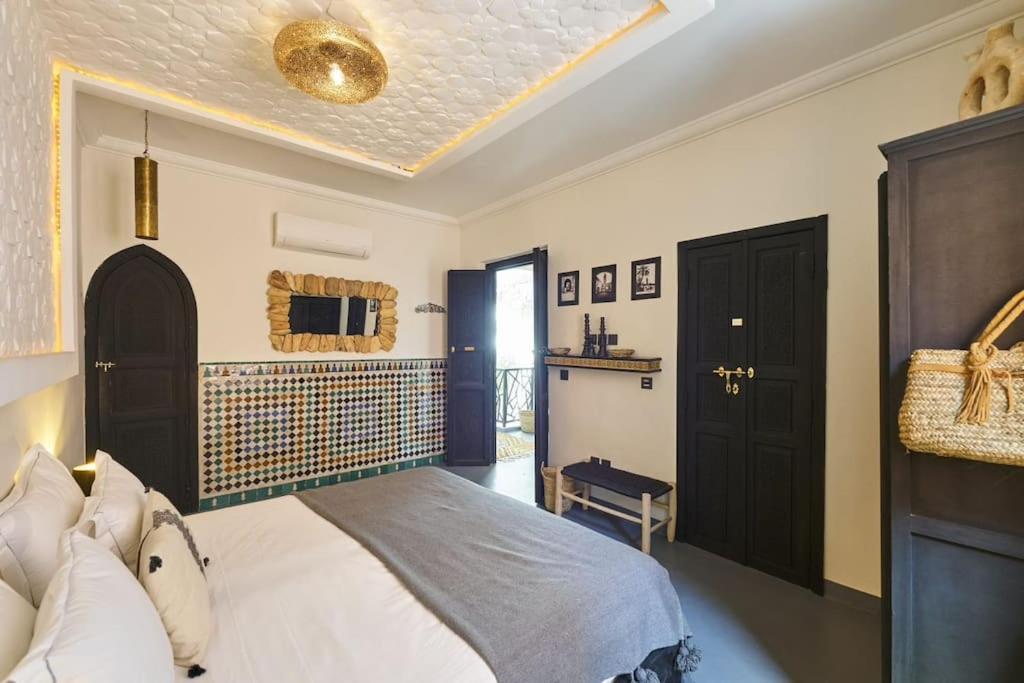 Riad Miloud En Exclusivite 10 P Au Coeur De La Medina Marrakesz Zewnętrze zdjęcie