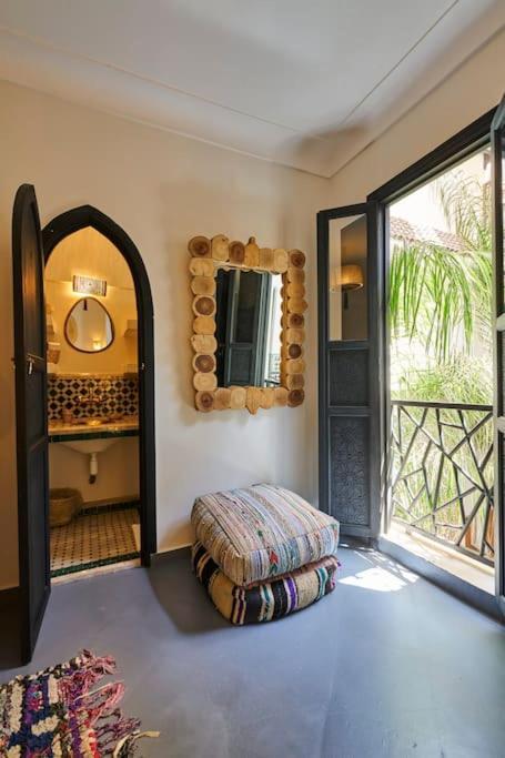 Riad Miloud En Exclusivite 10 P Au Coeur De La Medina Marrakesz Zewnętrze zdjęcie